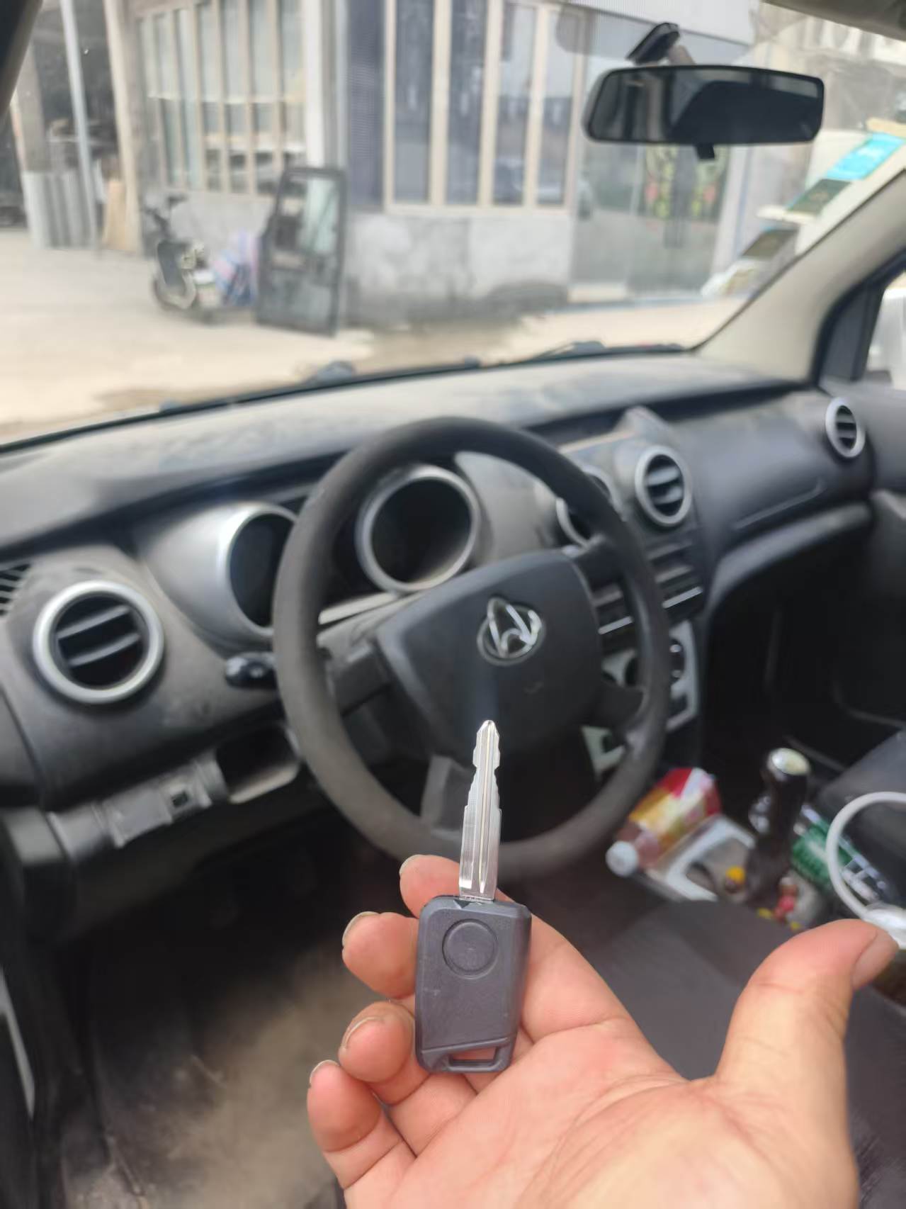 长安面包车配钥匙现场2